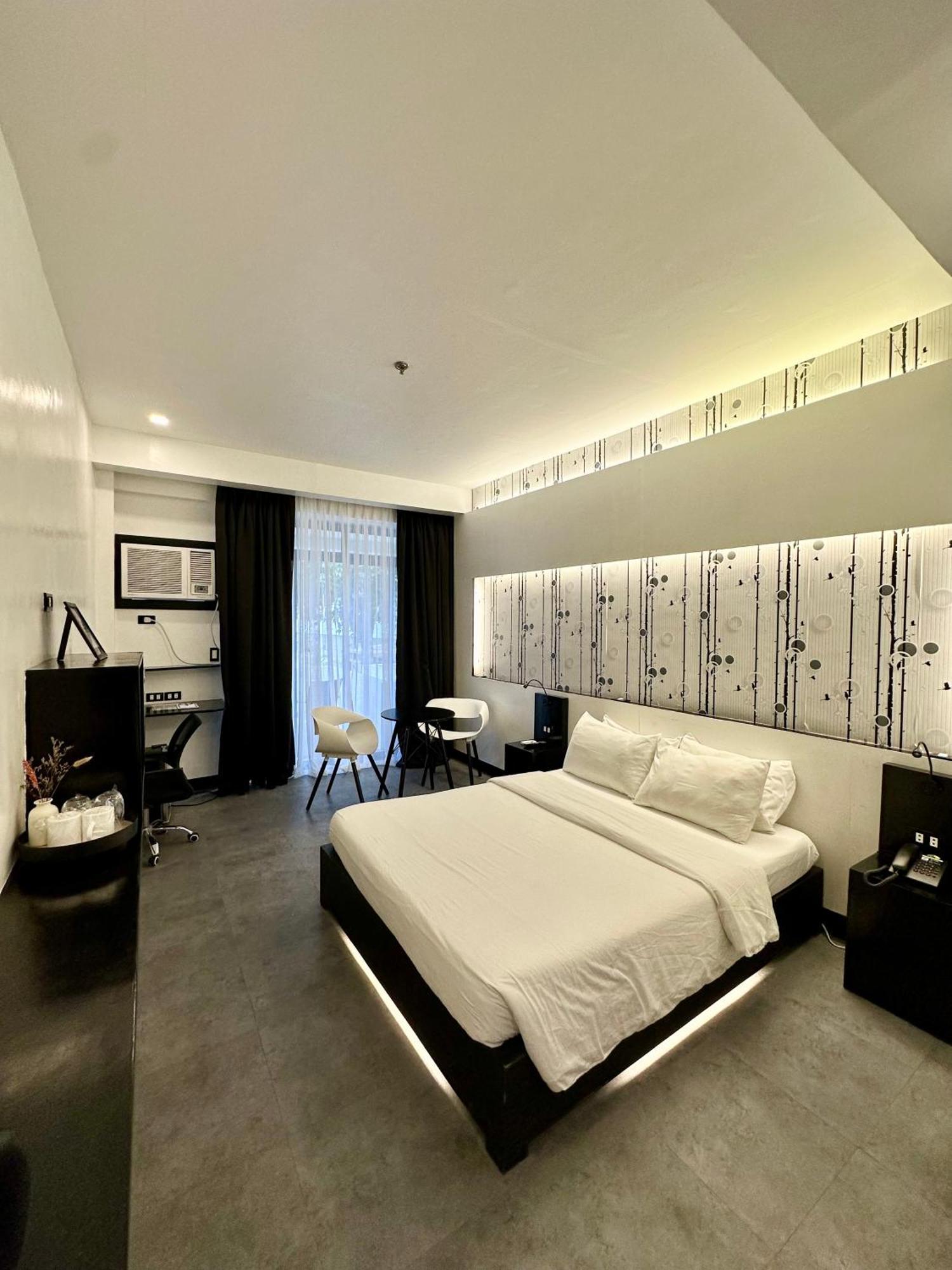 Fernando'S Hotel Sorsogon Εξωτερικό φωτογραφία