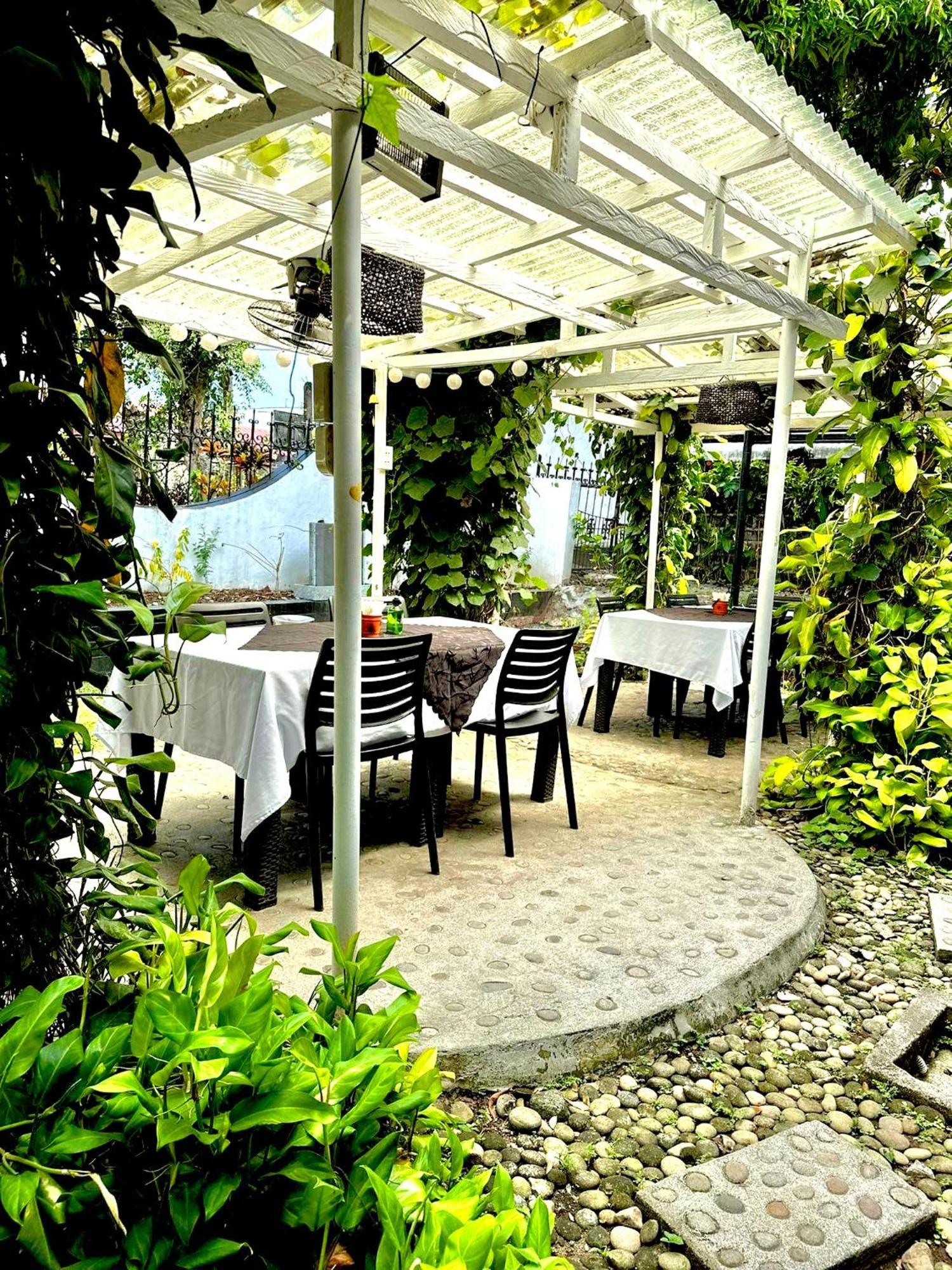 Fernando'S Hotel Sorsogon Εξωτερικό φωτογραφία